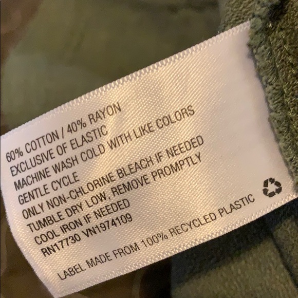 NWT Super cute Olive Green Pants/Jumper - Picture 6 of 6